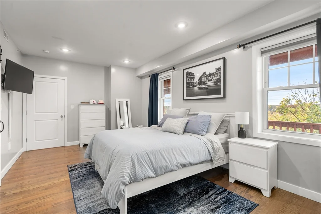 2 bed, 2 bath apartment for rent at 47 Sargent St Unit 5, Roxbury — photo 11 of 25