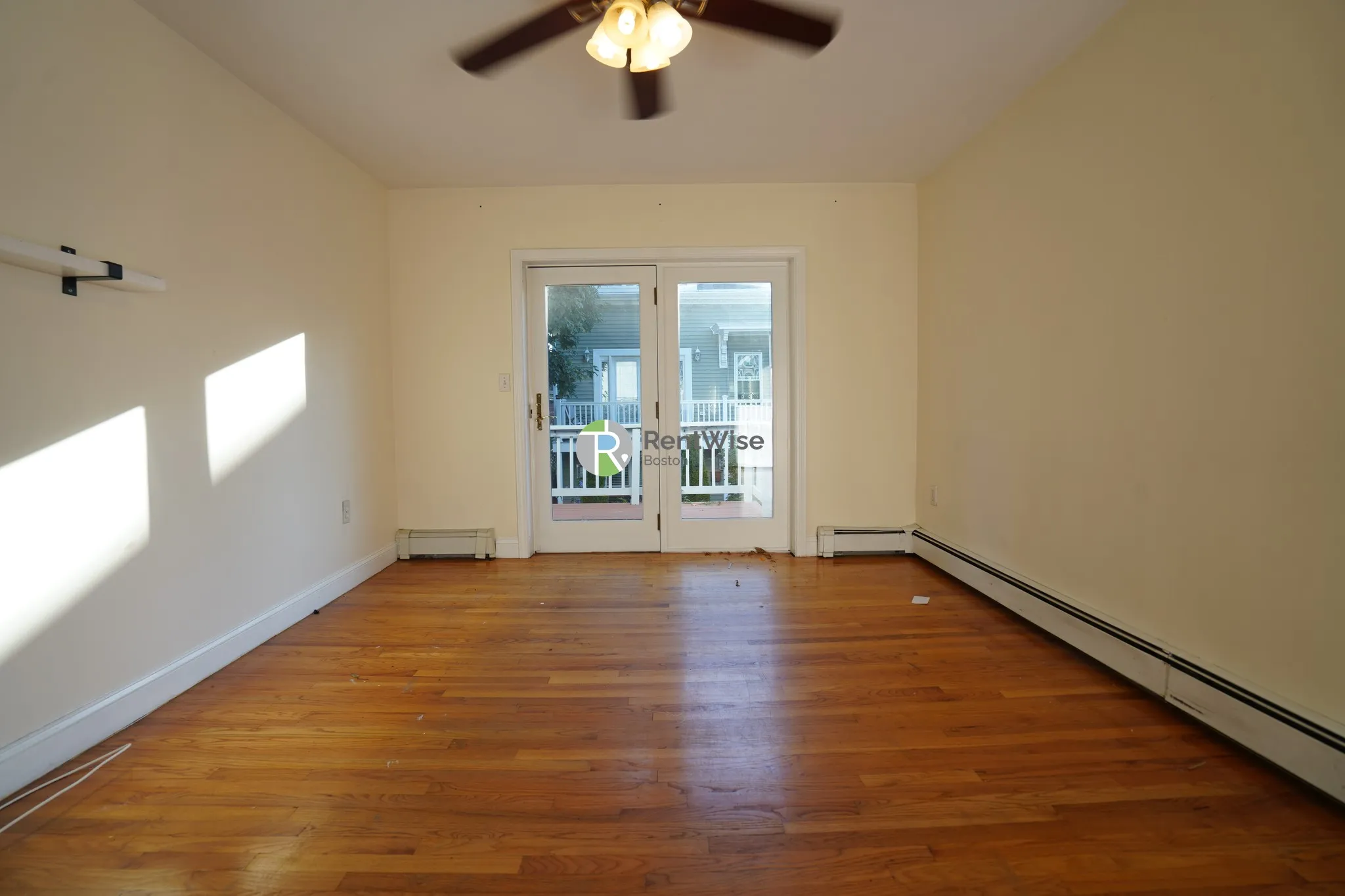4 bed, 2 bath apartment for rent at 47 School St Unit 0, Coolidge Corner — photo 2 of 23