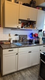 2 bed, 1 bath apartment for rent at 47 School Unit 1, Roxbury — photo 4 of 13
