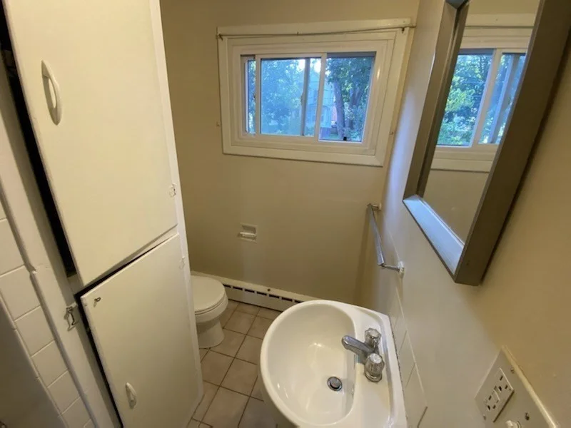 2 bed, 1 bath apartment for rent at 47 Summer St Unit C, Northampton — photo 10 of 11