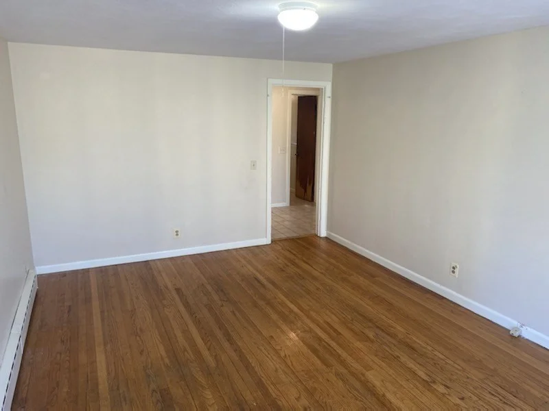 2 bed, 1 bath apartment for rent at 47 Summer St Unit C, Northampton — photo 4 of 11
