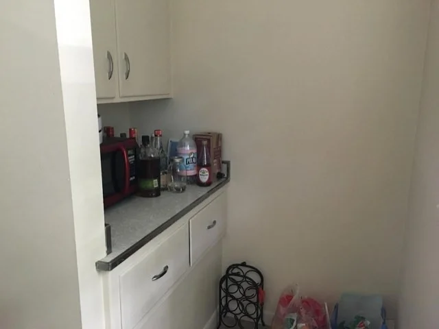 2 bed, 1 bath apartment for rent at 47 Summer St Unit D, Northampton — photo 6 of 12