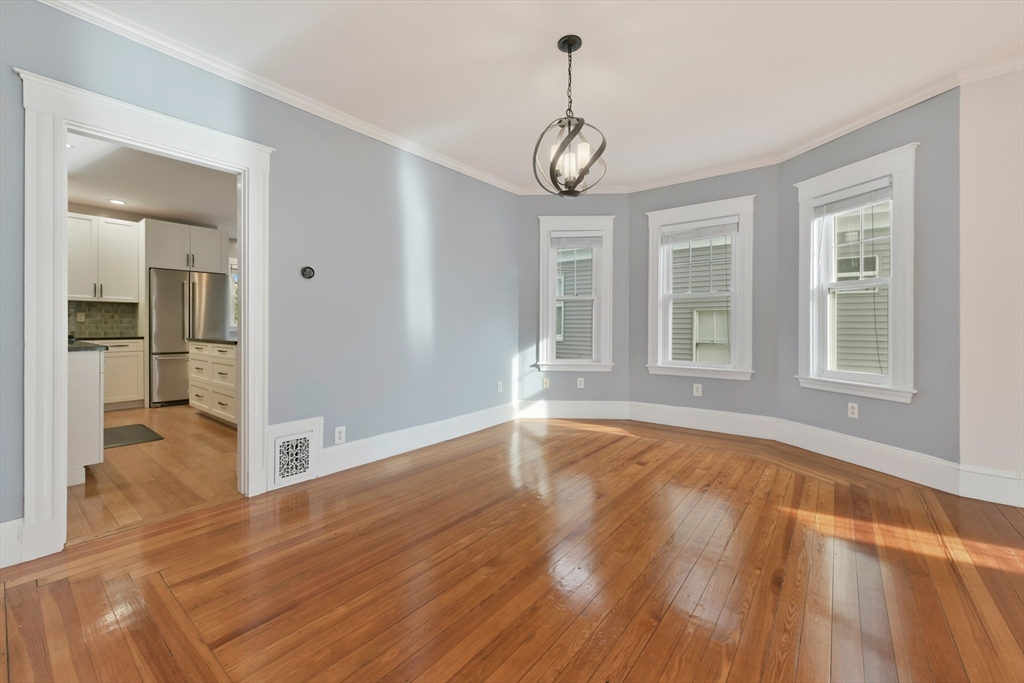 3 bed, 2 bath apartment for rent at 47 Teele Unit 2, Teele Square — photo 4 of 17
