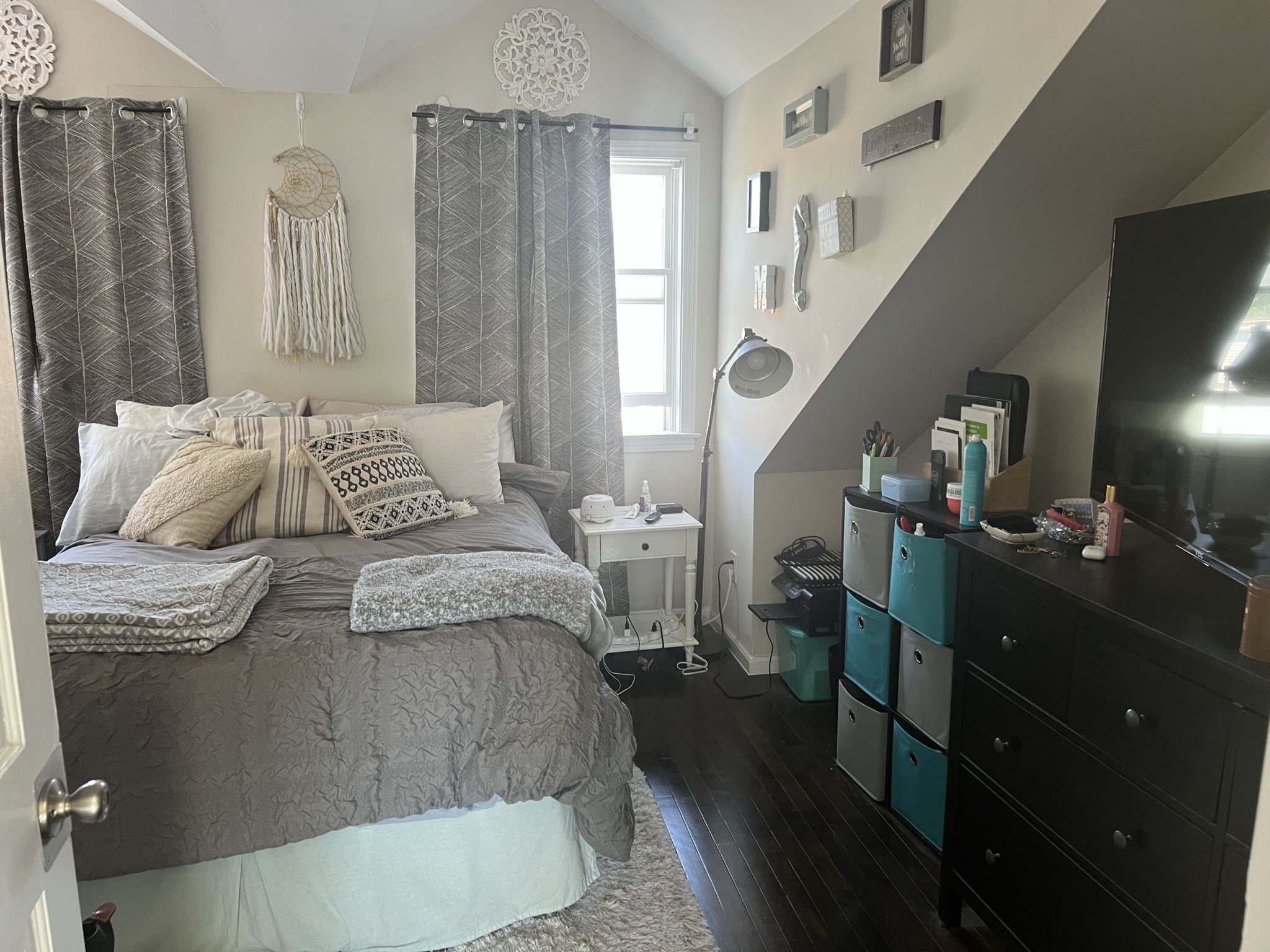 3 bed, 2.5 bath apartment for rent at 47 Union St Unit 47, Brighton — photo 4 of 8