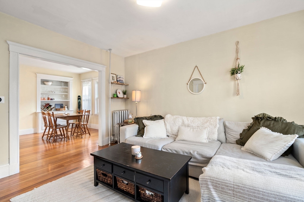 3 bed, 1 bath apartment for rent at 47 Walker St Unit 2, Tufts — photo 7 of 15