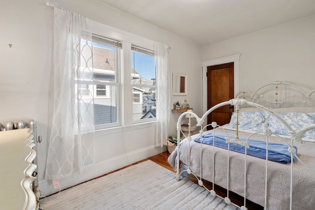 3 bed, 1 bath apartment for rent at 47 Walker St Unit 2, Tufts — photo 12 of 15