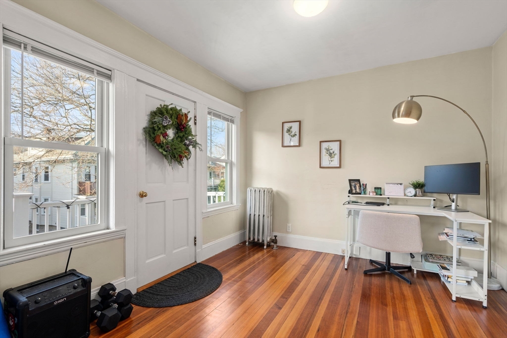3 bed, 1 bath apartment for rent at 47 Walker St Unit 2, Tufts — photo 9 of 15