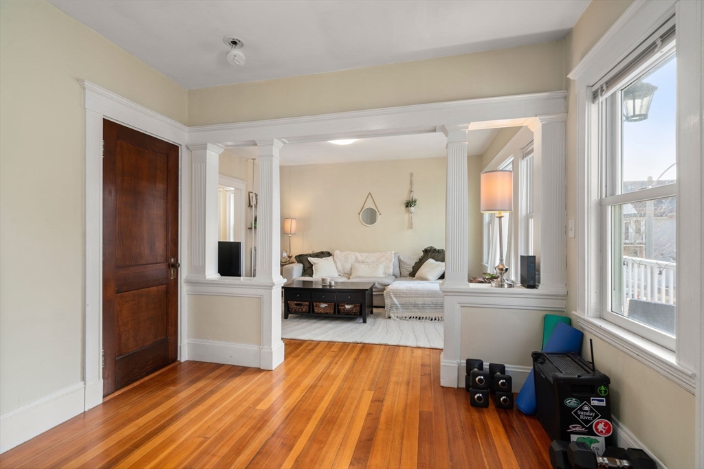3 bed, 1 bath apartment for rent at 47 Walker St Unit 2, Tufts — photo 10 of 15