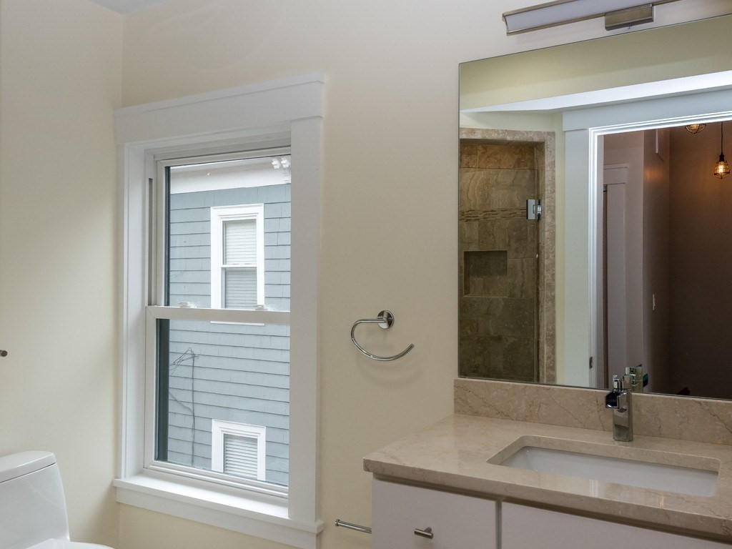 4 bed, 3 bath apartment for rent at 47 Wallace St Unit 1, Tufts — photo 21 of 37