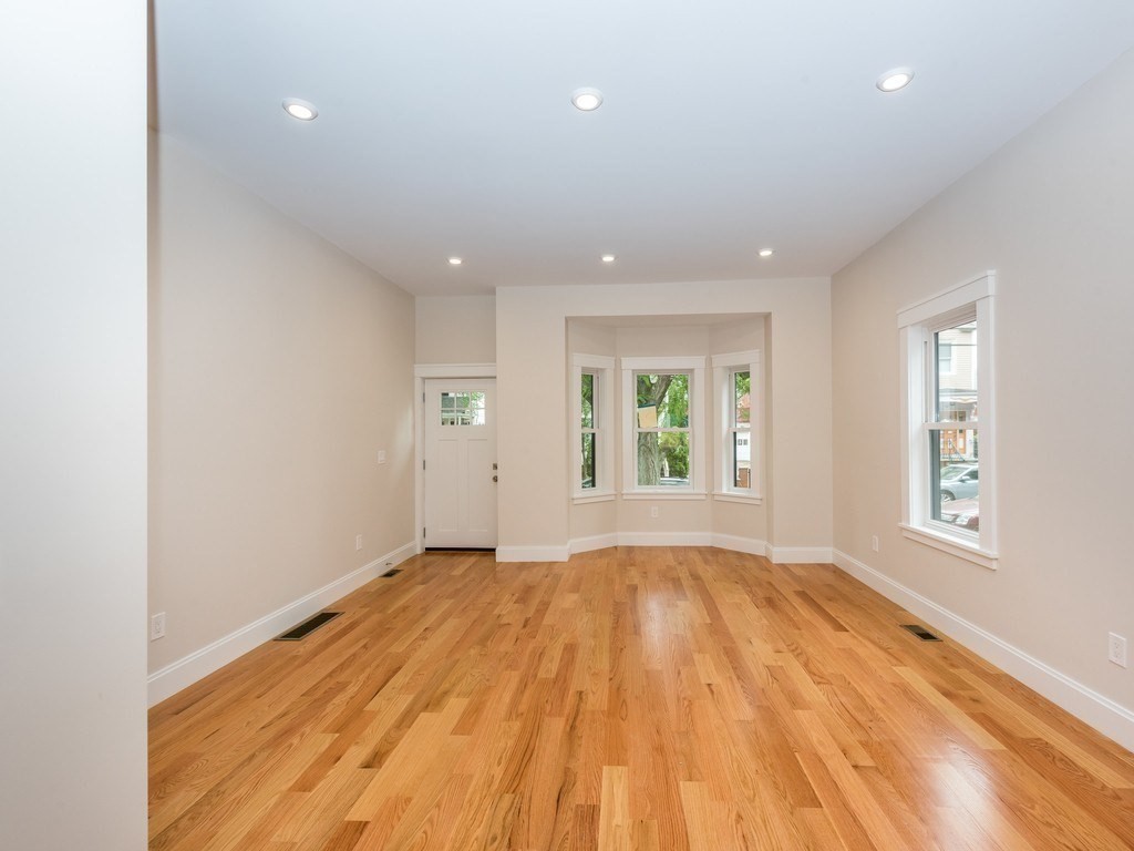 4 bed, 3 bath apartment for rent at 47 Wallace St Unit 1, Tufts — photo 6 of 37
