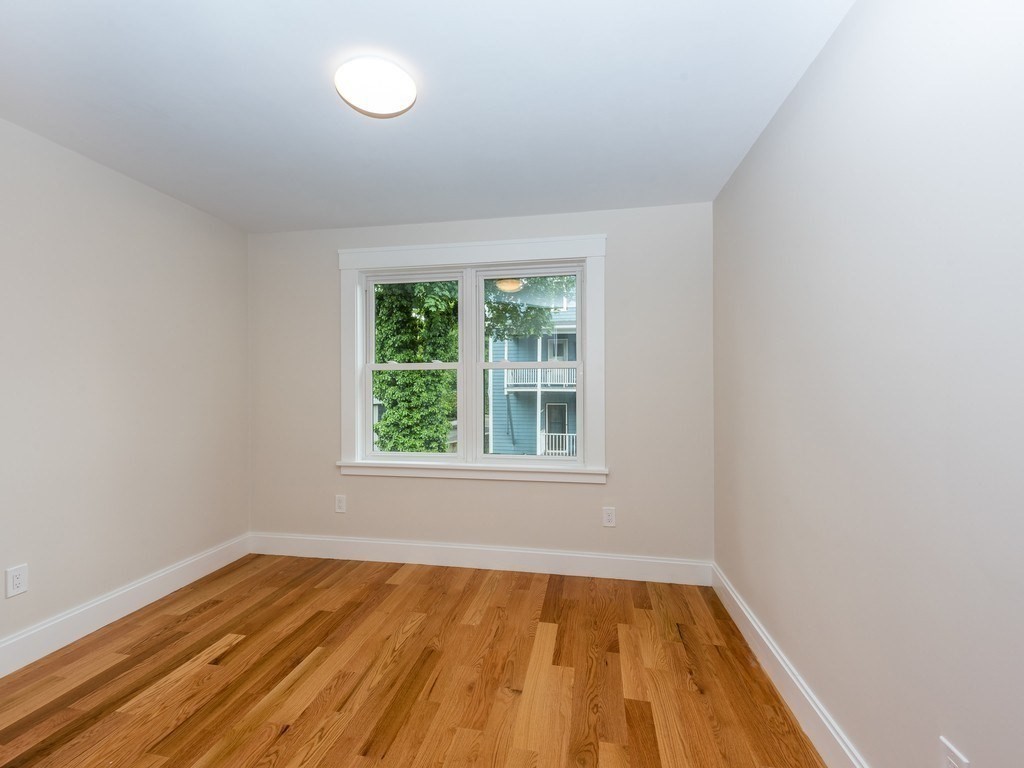 4 bed, 3 bath apartment for rent at 47 Wallace St Unit 1, Tufts — photo 20 of 37