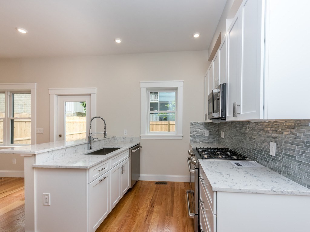 4 bed, 3 bath apartment for rent at 47 Wallace St Unit 1, Tufts — photo 12 of 37