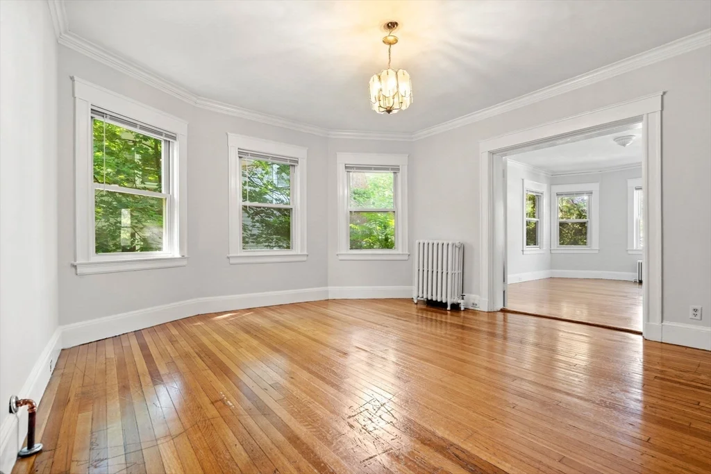 4 bed, 1.5 bath apartment for rent at 47 Wallingford Rd Unit 1, Brighton — photo 5 of 12