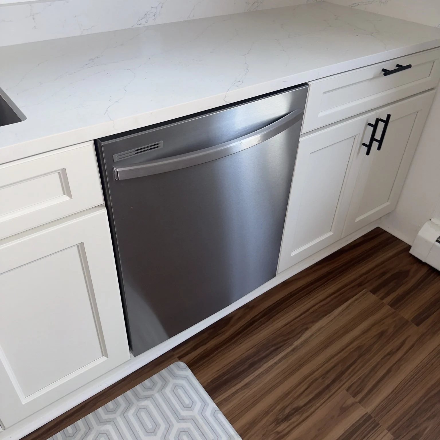 3 bed, 1 bath apartment for rent at 47 Washington St Unit 2, Peabody — photo 20 of 24