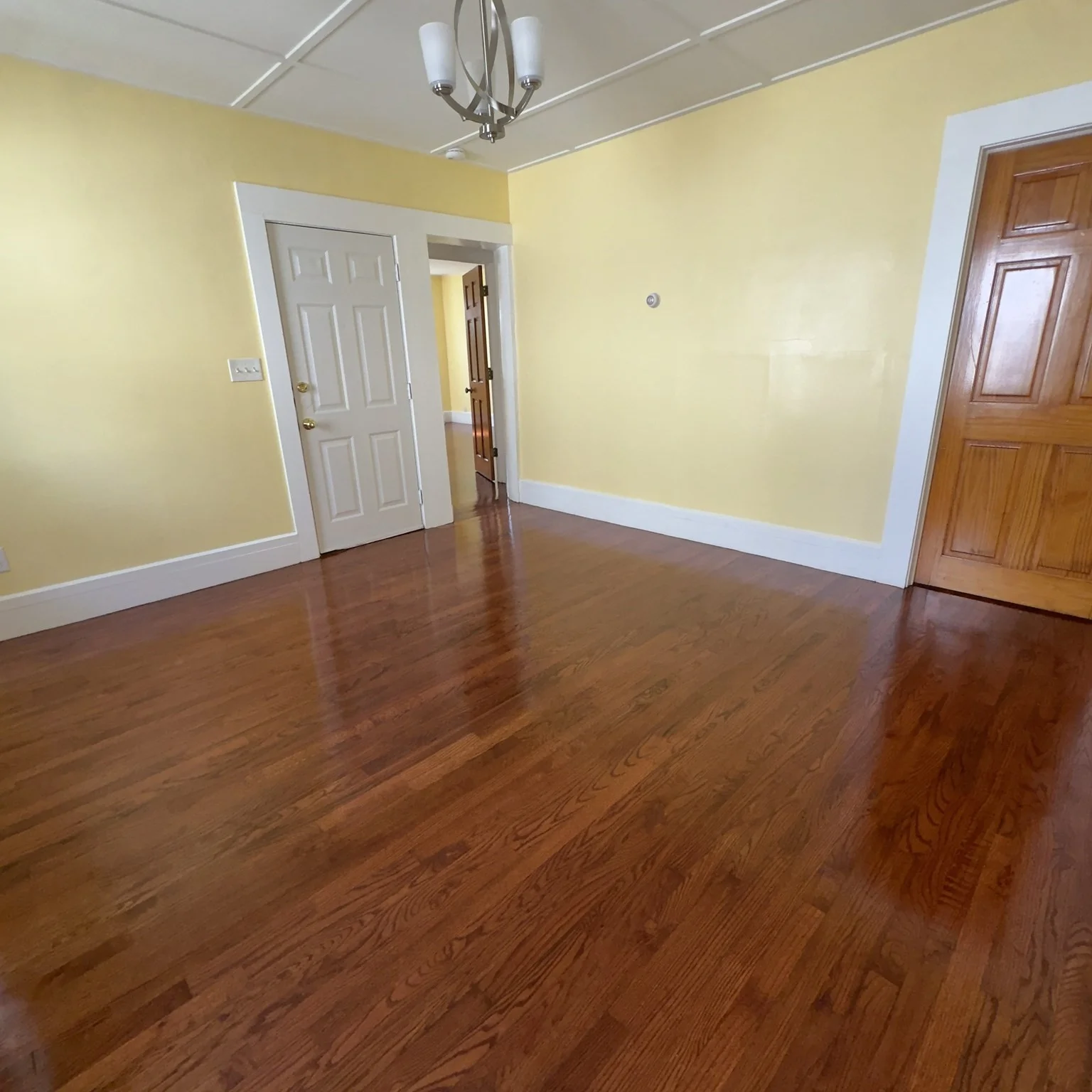 3 bed, 1 bath apartment for rent at 47 Washington St Unit 2, Peabody — photo 2 of 24