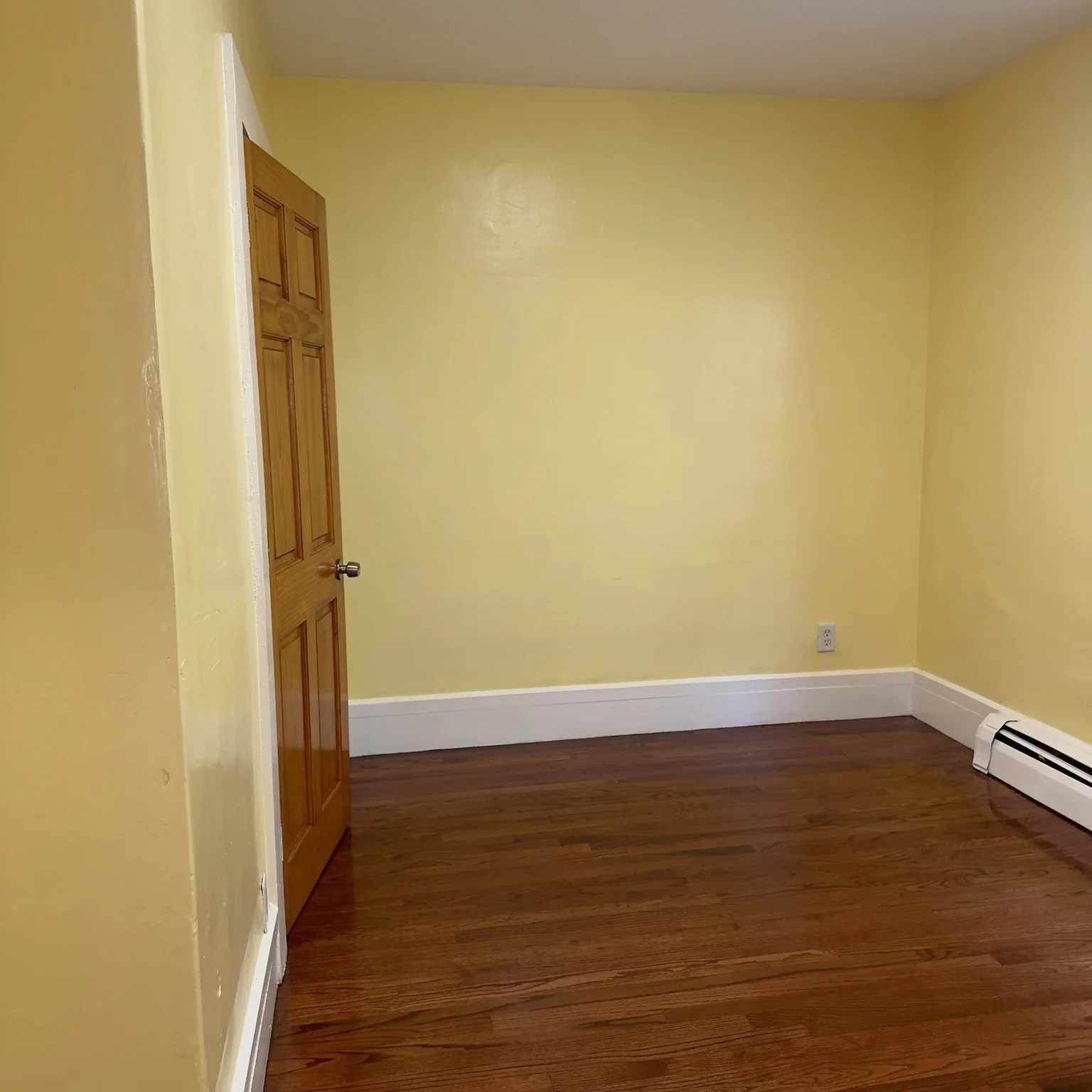 3 bed, 1 bath apartment for rent at 47 Washington St Unit 2, Peabody — photo 3 of 24