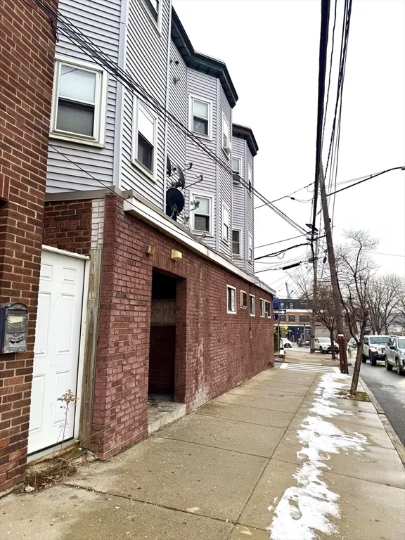 2 bed, 1 bath apartment for rent at 47 Williams Unit 4, Chelsea — photo 10 of 10