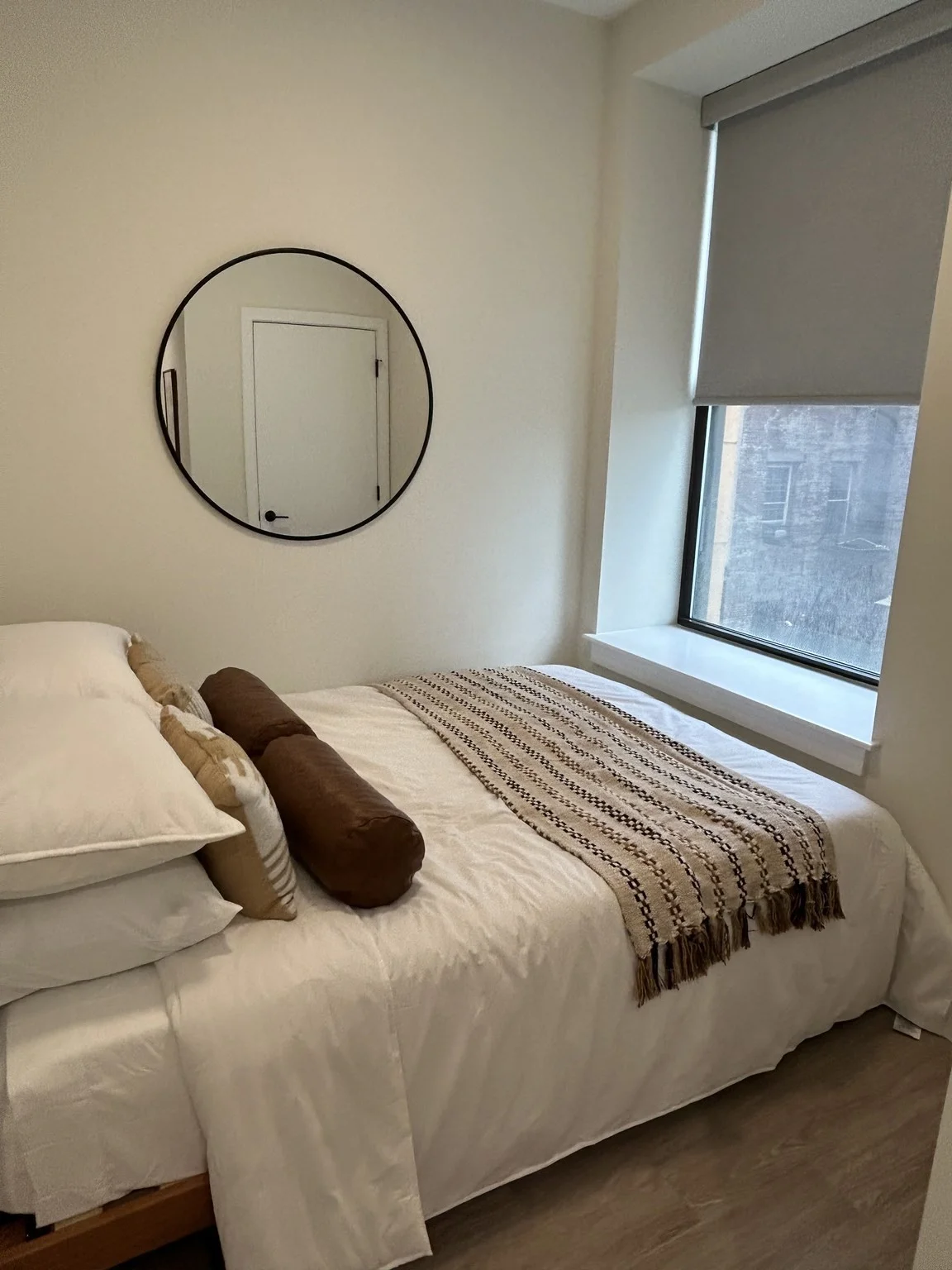 4 bed, 2 bath apartment for rent at 47 Winter St Unit 401, Boston Downtown — photo 3 of 13
