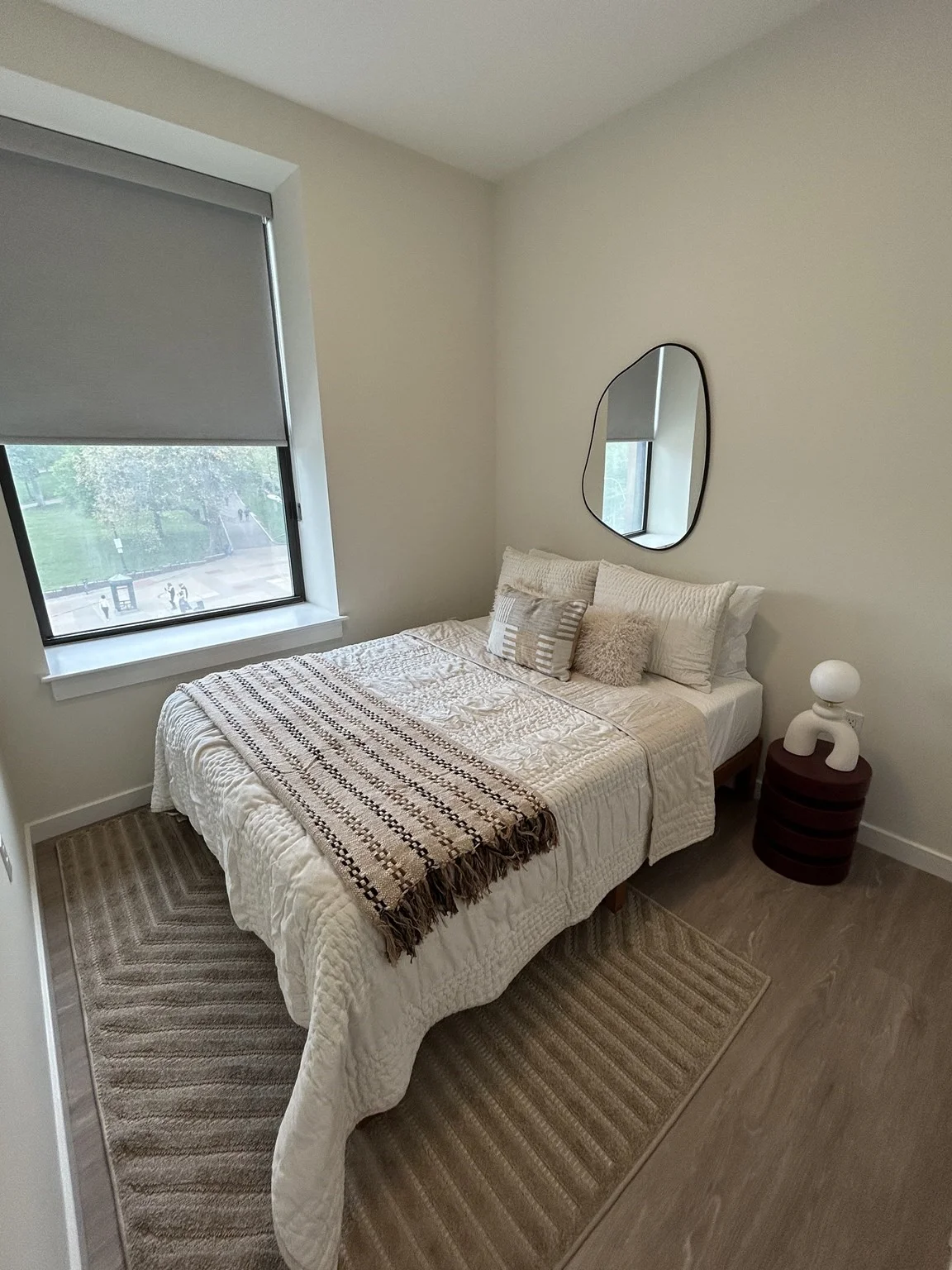 4 bed, 2 bath apartment for rent at 47 Winter St Unit 401, Boston Downtown — photo 9 of 13