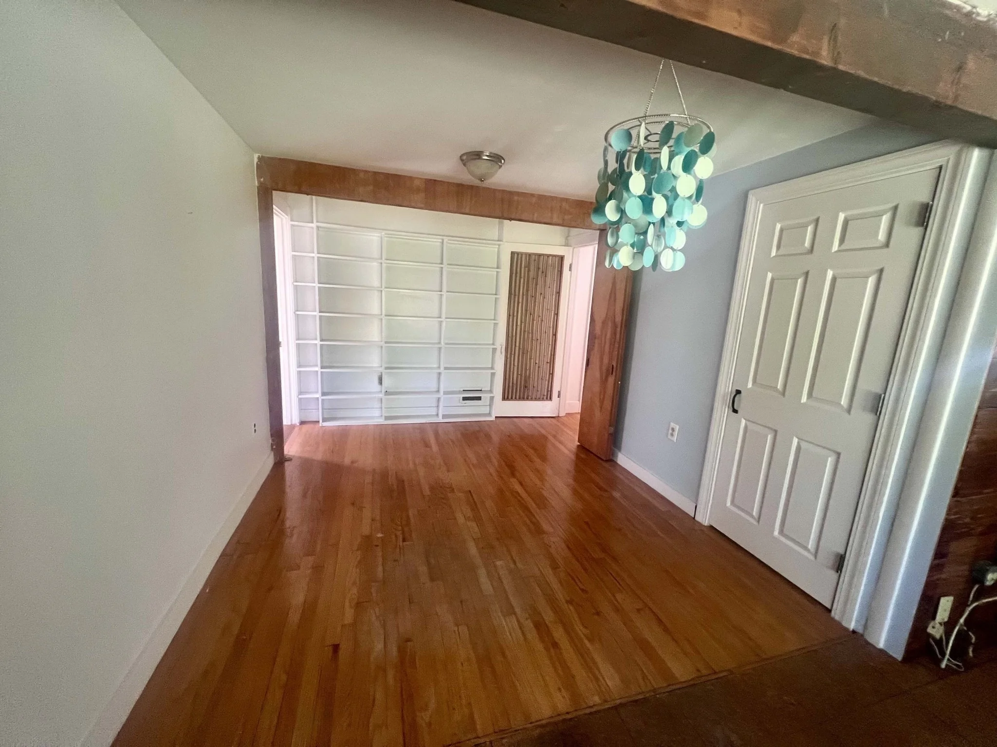 4 bed, 2 bath apartment for rent at 47 Wood St, Lexington — photo 5 of 15