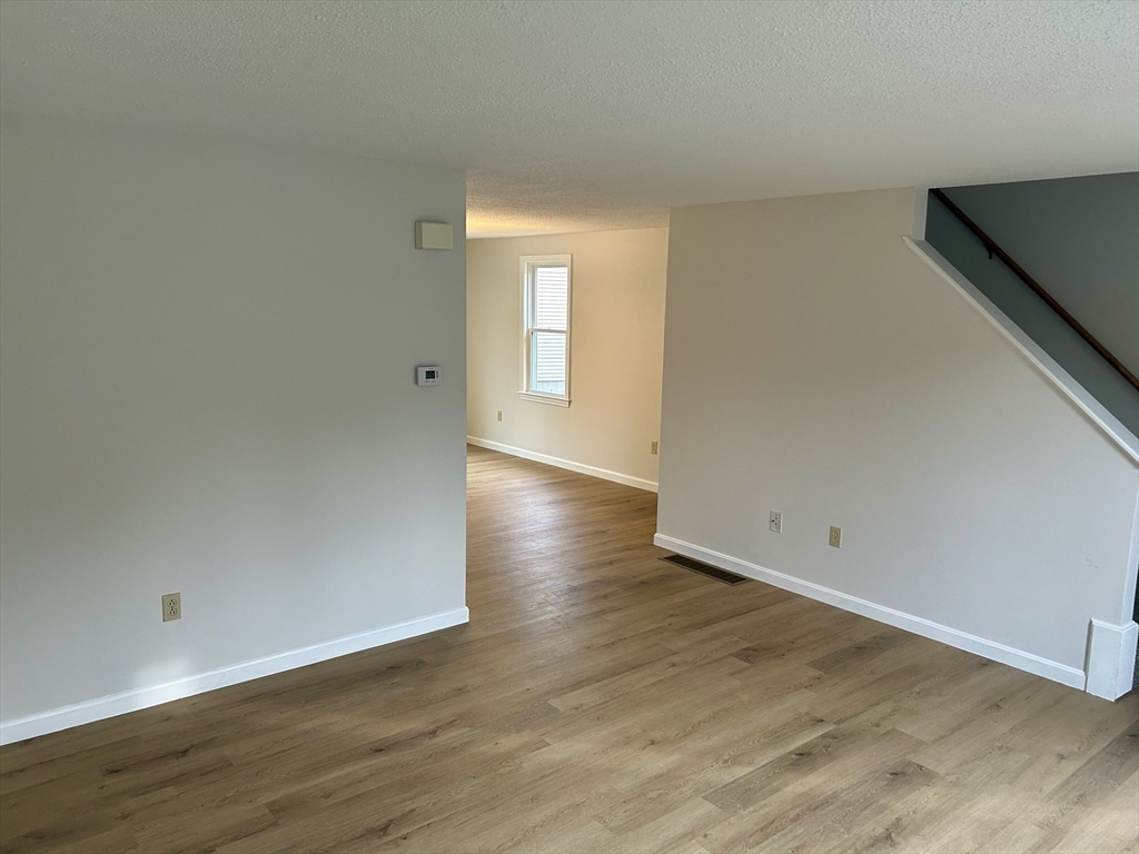 2 bed, 1 bath apartment for rent at 47 Wyman Rd, Collinsville — photo 10 of 22