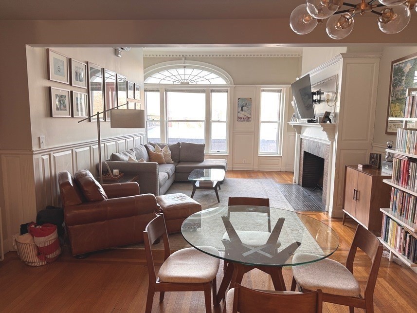 2 bed, 2 bath apartment for rent at 470 Beacon St Unit 4, Back Bay — photo 2 of 20
