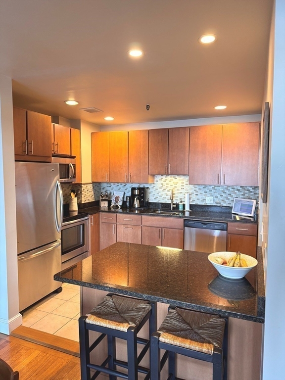 2 bed, 2 bath apartment for rent at 470 Beacon St Unit 4, Back Bay — photo 6 of 20