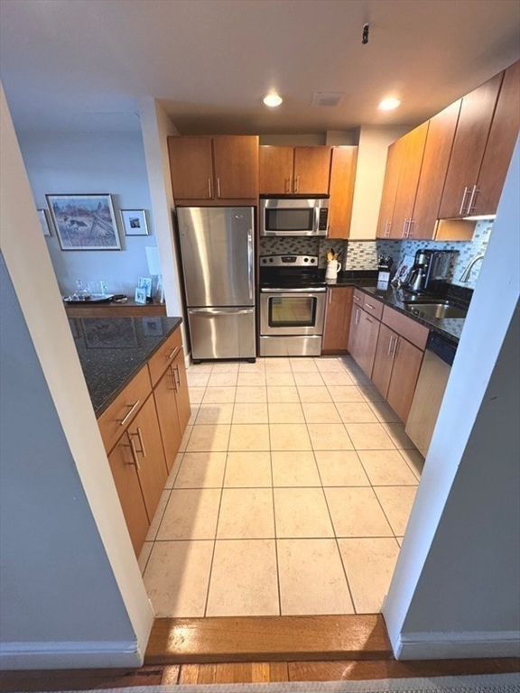 2 bed, 2 bath apartment for rent at 470 Beacon St Unit 4, Back Bay — photo 7 of 20