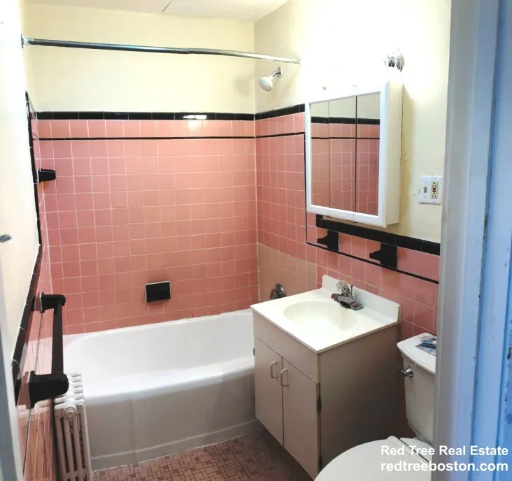 1 bed, 1 bath apartment for rent at 470 Beacon St Unit 8, Back Bay — photo 8 of 12