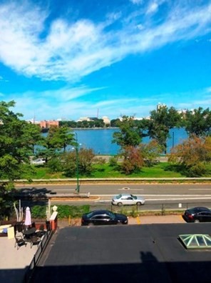 1 bed, 1 bath apartment for rent at 470 Beacon St Unit 8, Back Bay — photo 10 of 13