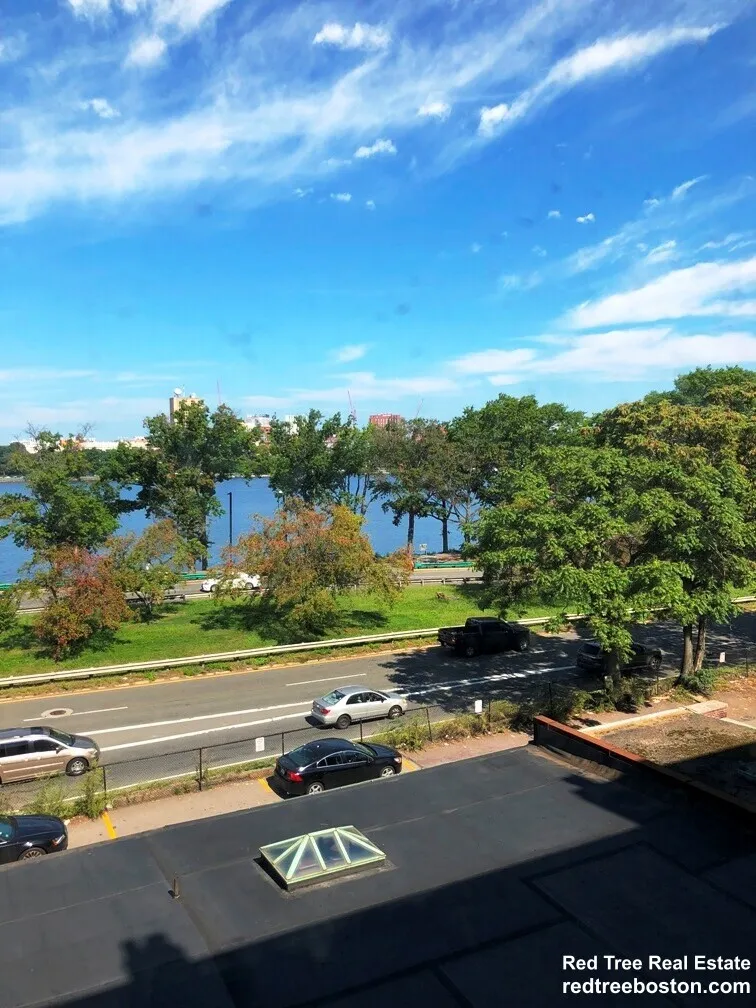 1 bed, 1 bath apartment for rent at 470 Beacon St Unit 8, Back Bay — photo 9 of 12
