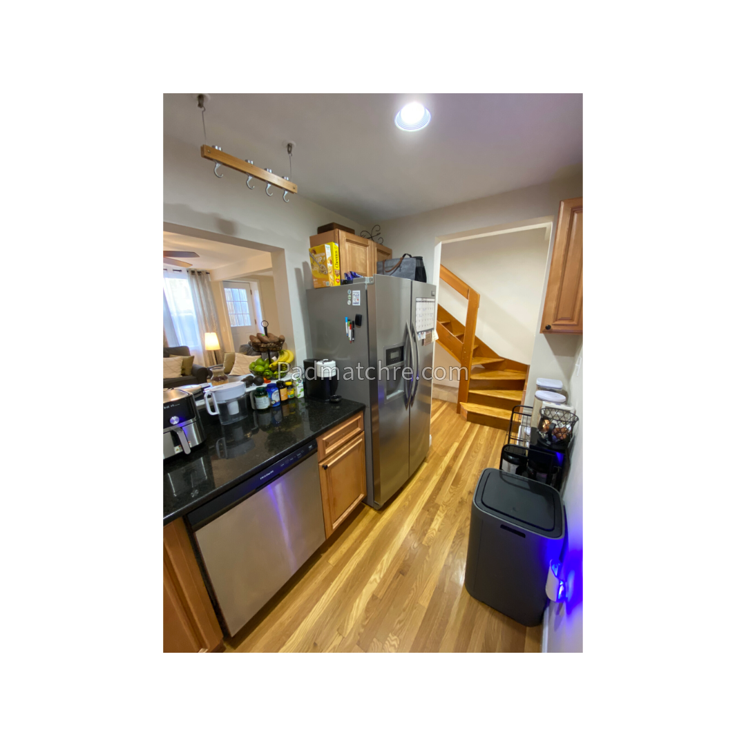 2 bed, 1 bath apartment for rent at 470 East 3rd St Unit 1, South Boston — photo 6 of 16