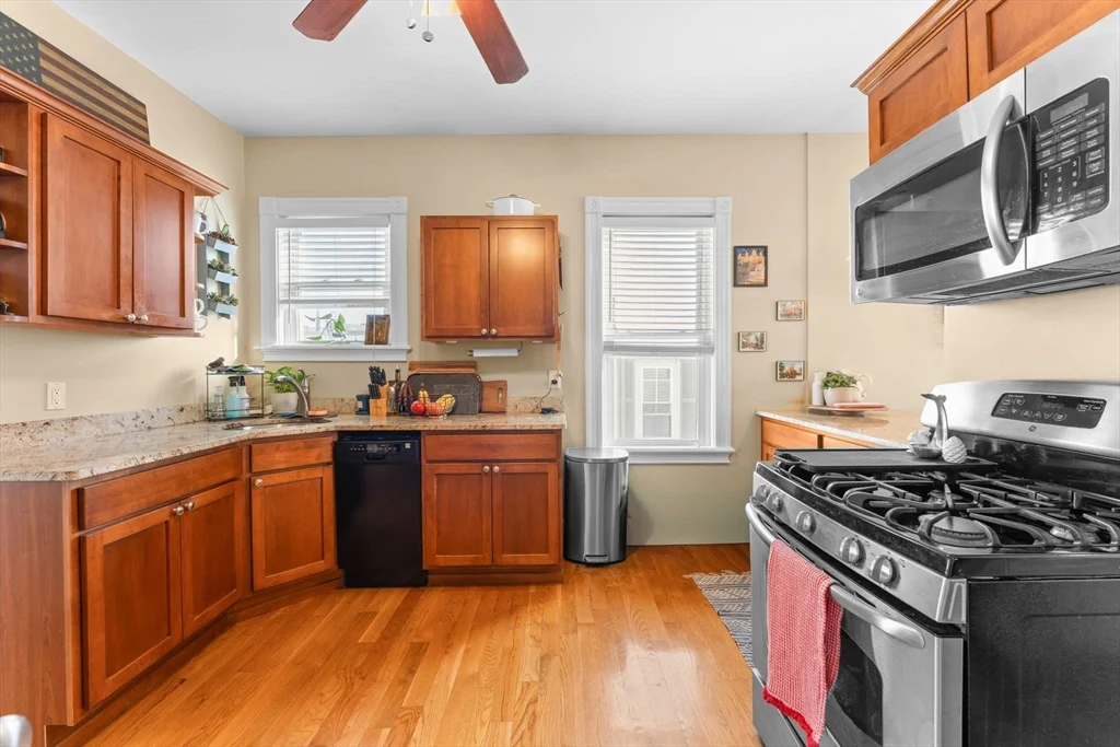 1 bed, 1 bath apartment for rent at 470 East 6th St Unit 2, South Boston — photo 3 of 15