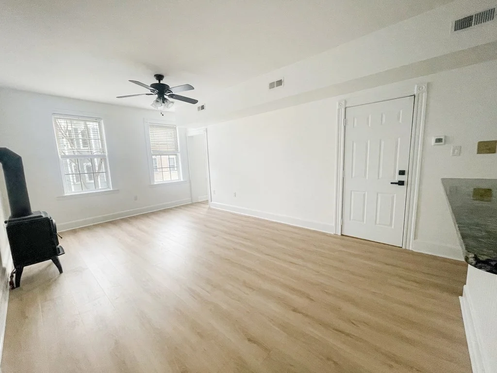 2 bed, 1 bath apartment for rent at 470 East Seventh St Unit 4, South Boston — photo 7 of 16