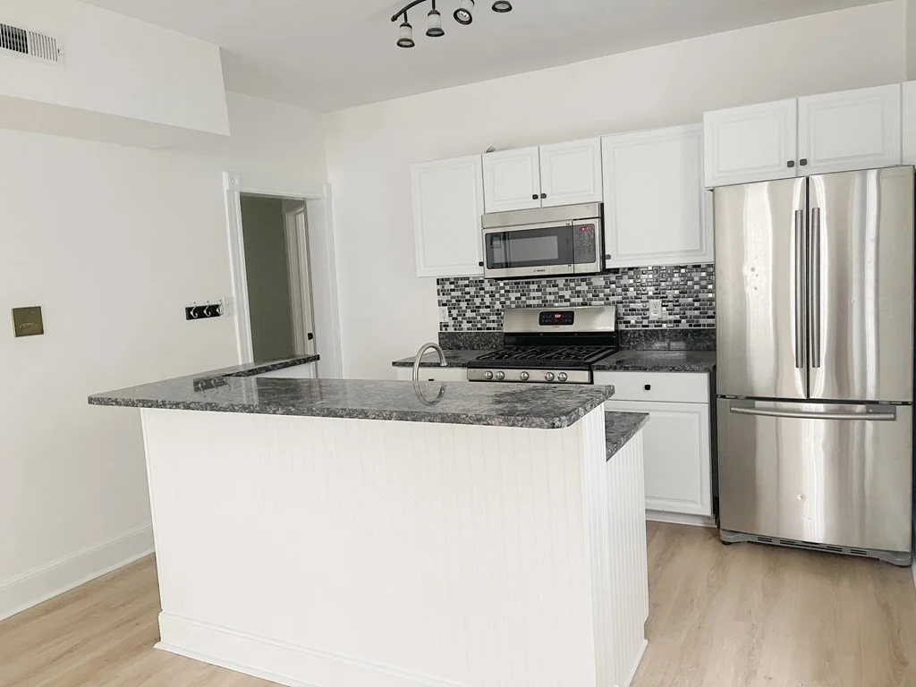 2 bed, 1 bath apartment for rent at 470 East Seventh St Unit 4, South Boston — photo 1 of 16