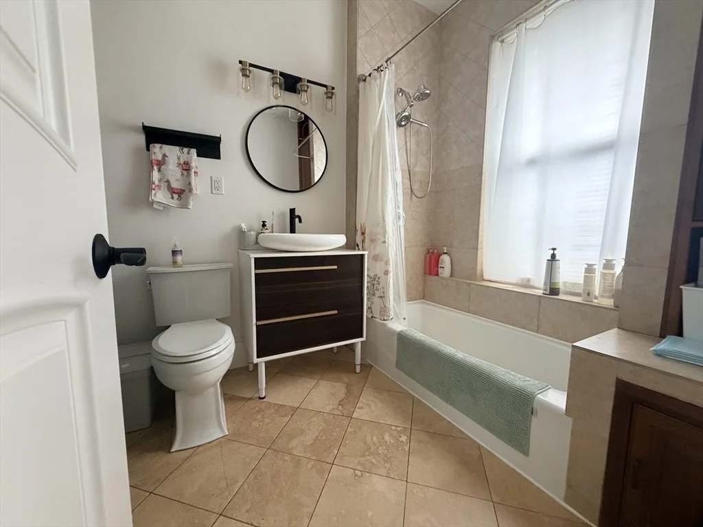 2 bed, 1 bath apartment for rent at 470 Massachusets Ave Unit 3, South End — photo 4 of 6