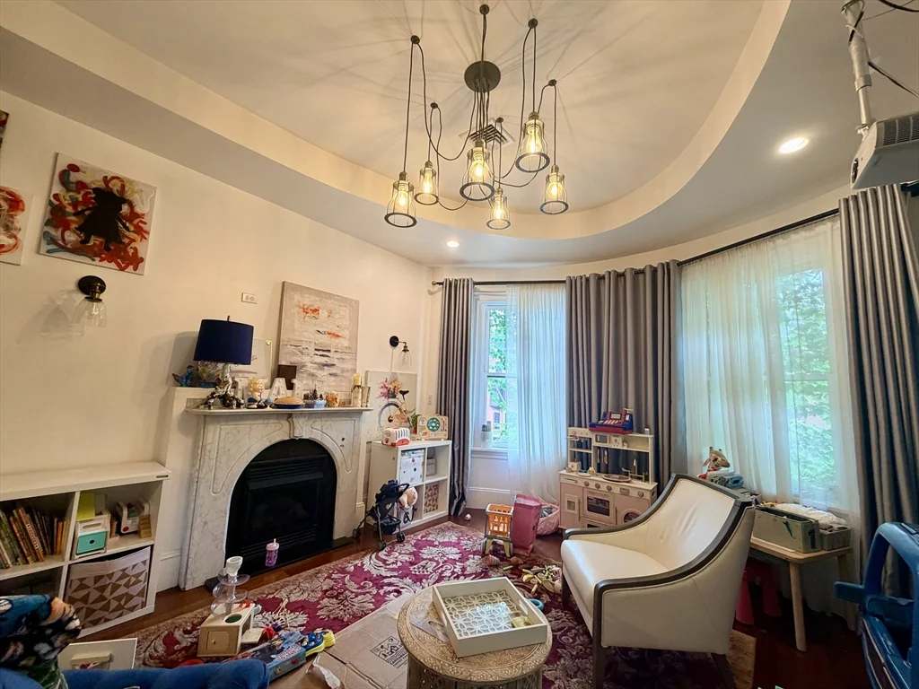2 bed, 1 bath apartment for rent at 470 Massachusets Ave Unit 3, South End