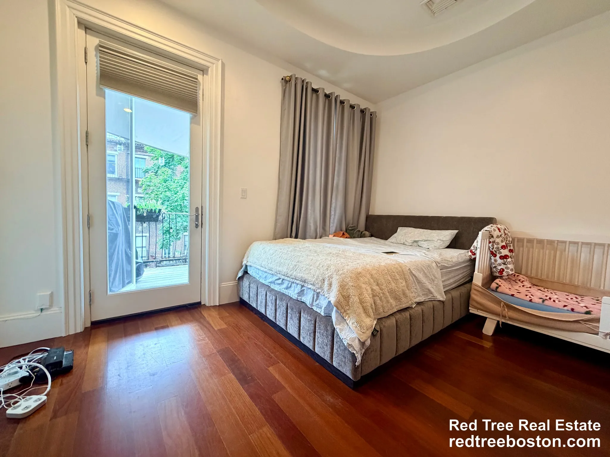 1.5 bed, 1 bath apartment for rent at 470 Massachusetts Ave Unit 3, South End — photo 3 of 11