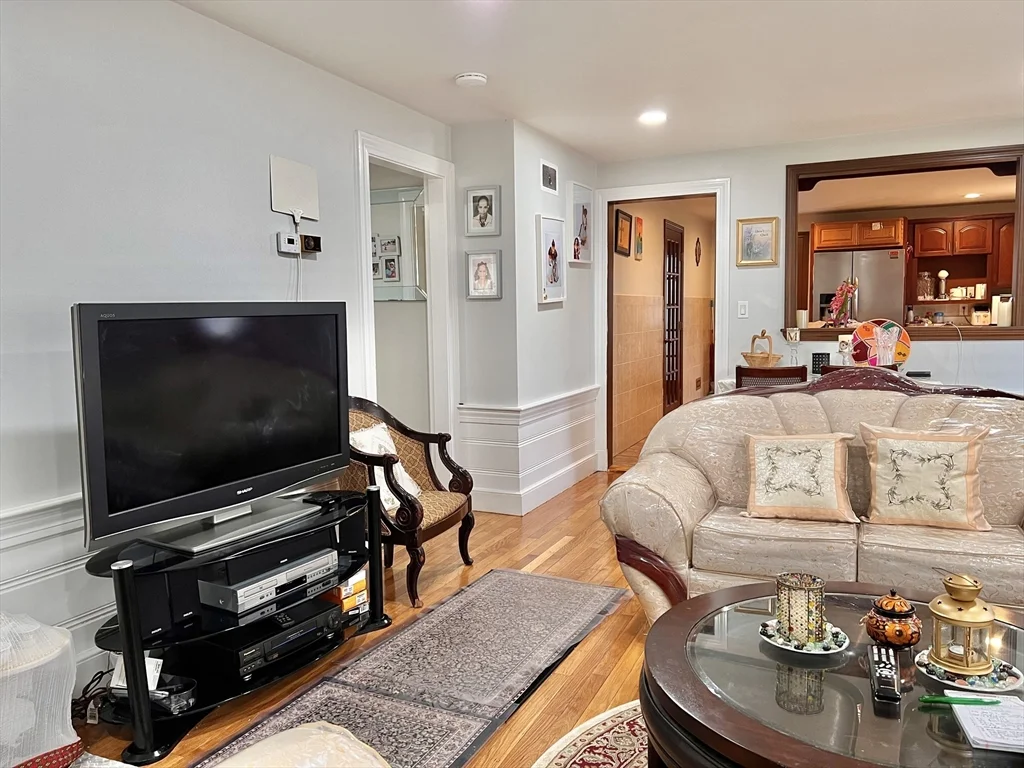 3 bed, 2 bath apartment for rent at 470 Pleasant St, Canton — photo 12 of 33