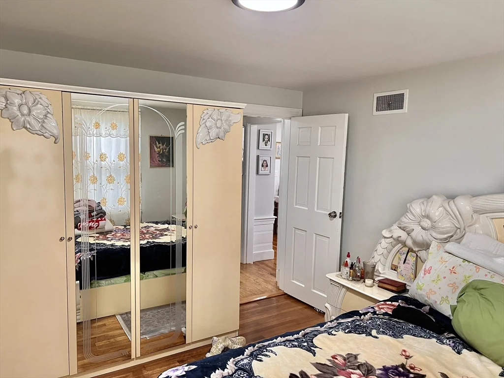 3 bed, 2 bath apartment for rent at 470 Pleasant St, Canton — photo 27 of 33