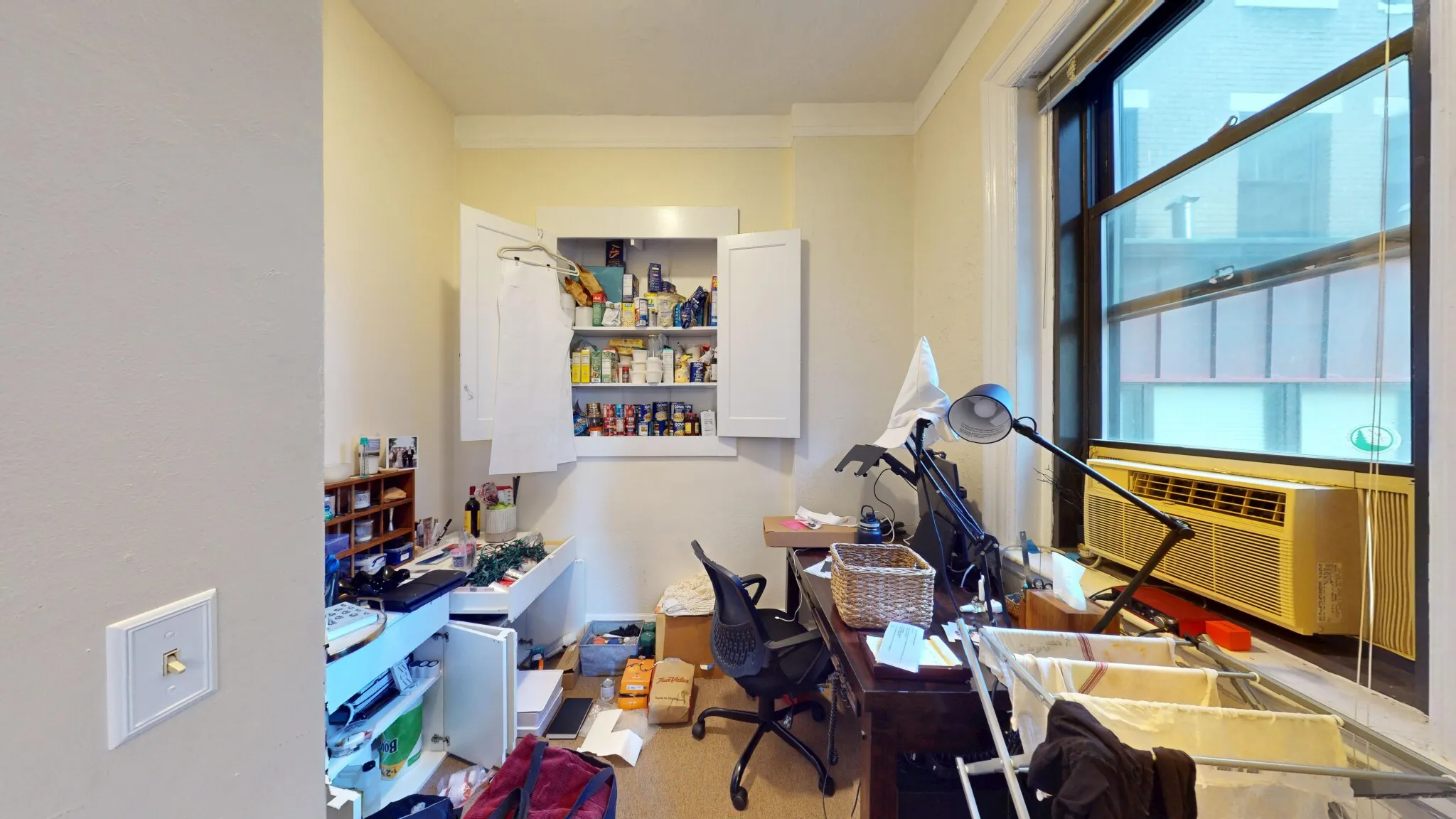 1.5 bed, 1 bath apartment for rent at 471 Commonwealth Ave Unit 1R, Fenway — photo 5 of 15