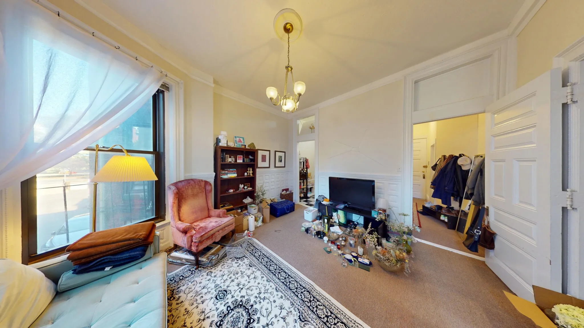 1.5 bed, 1 bath apartment for rent at 471 Commonwealth Ave Unit 1R, Fenway — photo 4 of 15