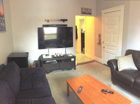 2 bed, 1 bath apartment for rent at 471 Commonwealth Ave Unit 3R, Fenway