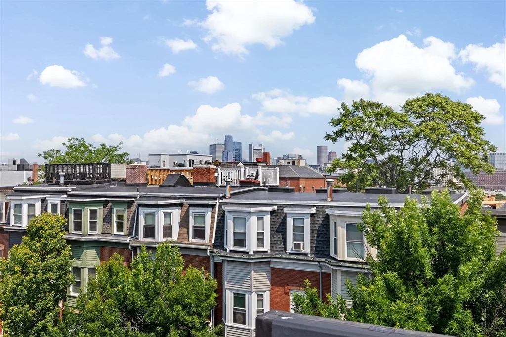2 bed, 2 bath apartment for rent at 471 East 3rd St Unit 2, South Boston — photo 3 of 19