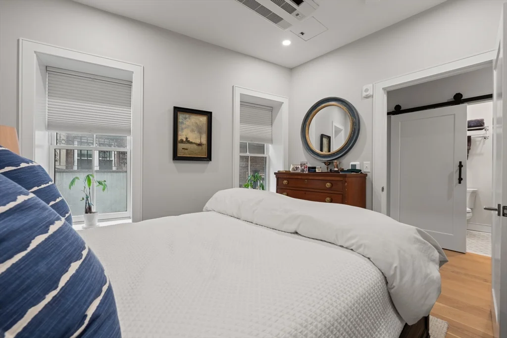 1 bed, 1 bath apartment for rent at 471 Hanover St Unit 2, North End — photo 9 of 15