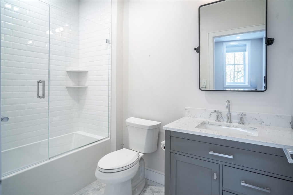 2 bed, 2 bath apartment for rent at 471 Hanover St Unit 4, North End — photo 22 of 24