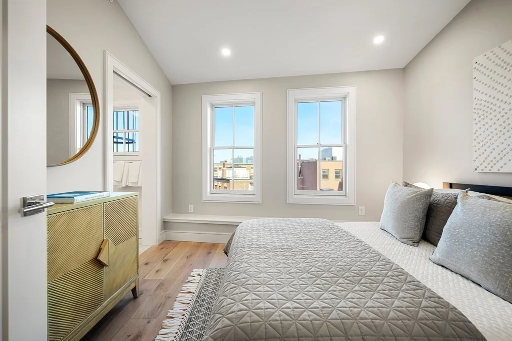3 bed, 2 bath apartment for rent at 471 Hanover St Unit 5 - FURN, North End — photo 9 of 14