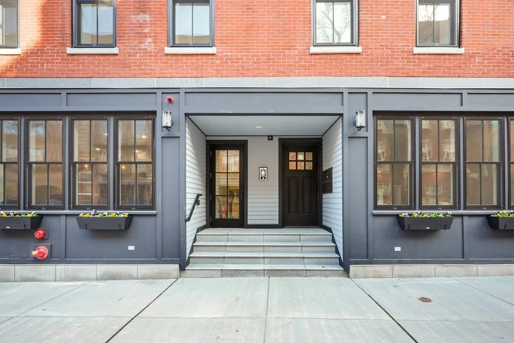 3 bed, 2 bath apartment for rent at 471 Hanover St Unit 5 - FURN, North End — photo 13 of 14