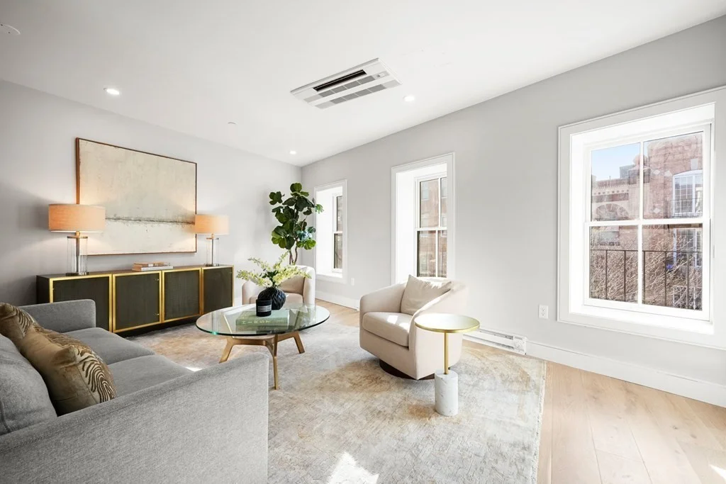 3 bed, 2 bath apartment for rent at 471 Hanover St Unit 5 - FURN, North End