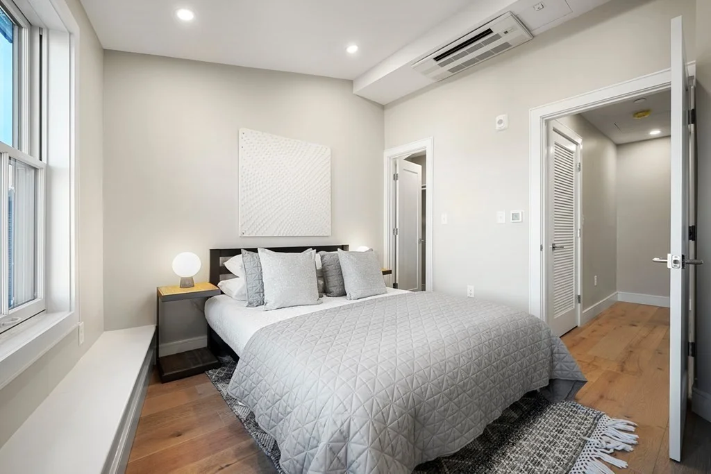 3 bed, 2 bath apartment for rent at 471 Hanover St Unit 5 - FURN, North End — photo 8 of 14
